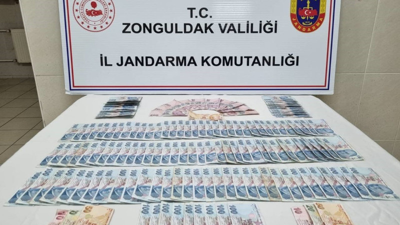Dolandırıcıyı Jandarma yakaladı 