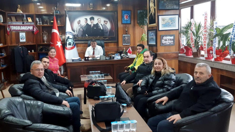 GAZETECİLERDEN MADENCİLERE TEŞEKKÜR