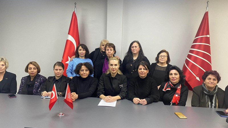 CHP depremzede kadınları unutmadı