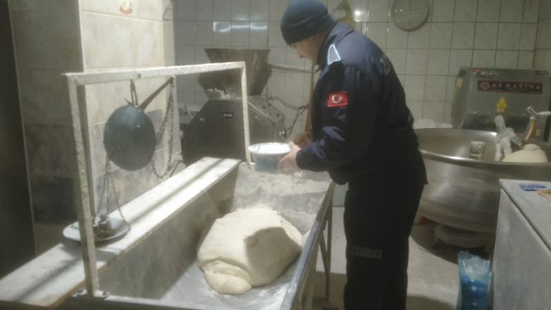 DEVREK’TE EKMEK FIRINLARI DENETLENDİ