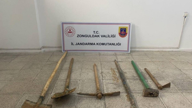 Jandarma'dan kaçak kazı operasyonu