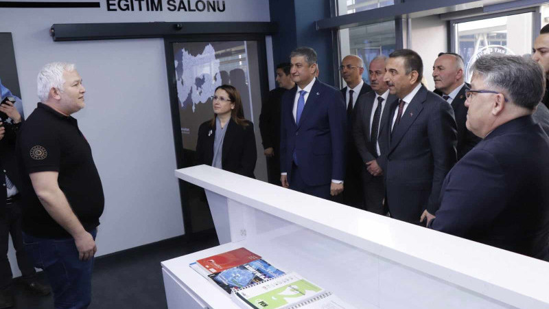  BAKKA Yönetim Kurulu Üyeleri Siber Vatan Yetkinlik Merkezini Ziyaret Etti