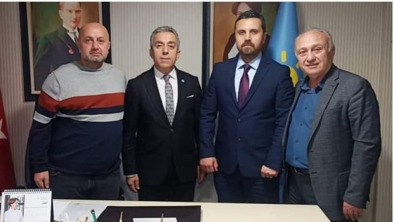 Mesut Şalvarcioglu İyi Parti'nin adayı