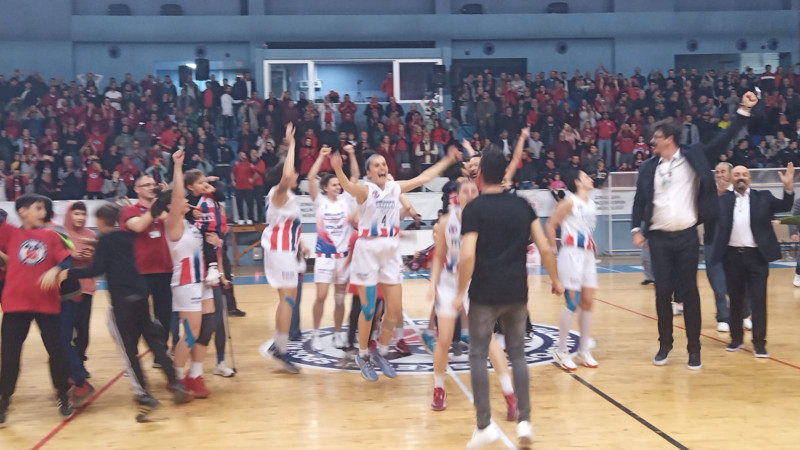Yine Galip