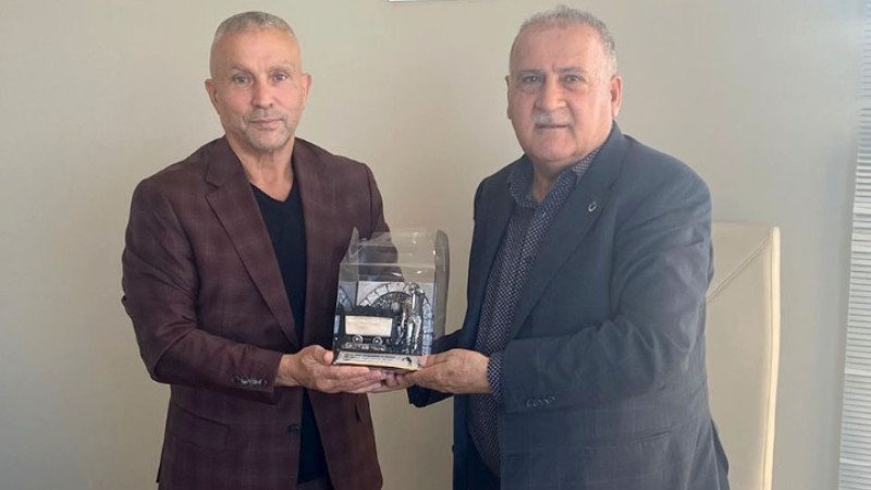 DEMİR’DEN ERDOĞAN’A ZİYARET 