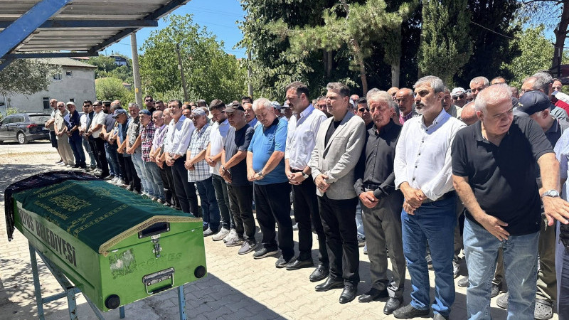 Belediye Başkanının anne acısı  Hanım Ünal defnedildi 