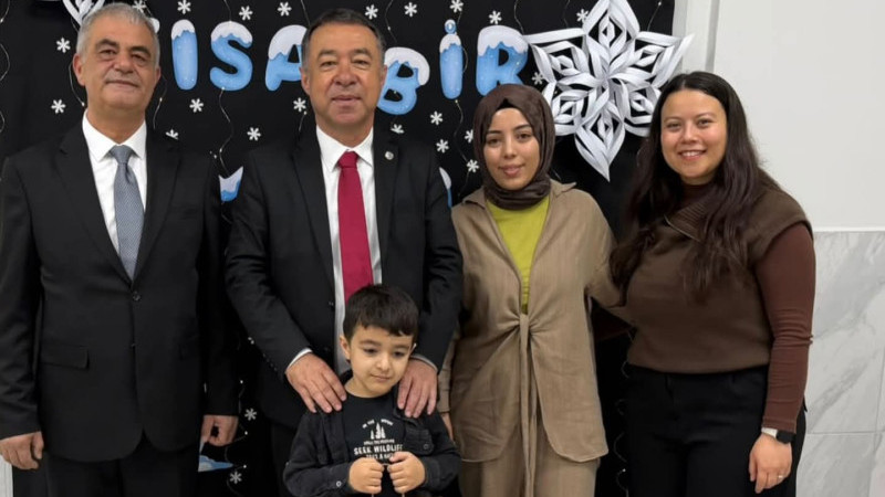 Başkan Gebeş, karne törenine katıldı