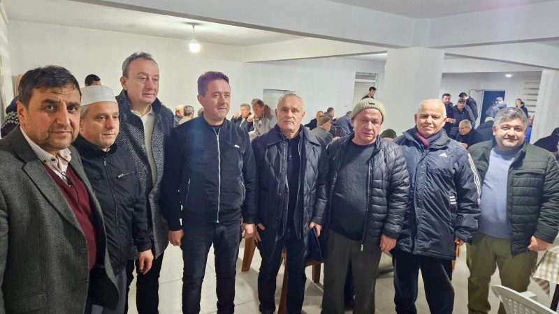 Camı Derneği ve vatandaşların iftarına katıldılar